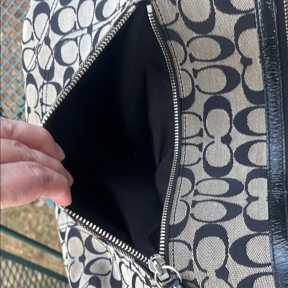 Coach Signature Monogram Shoulder Bag in Black & White Y2K - Picture 5 of 9